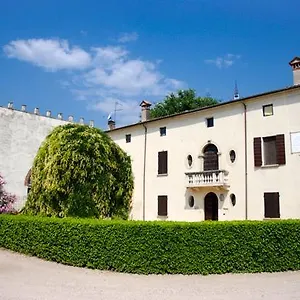 https://laquartasola.hotelinveneto.com