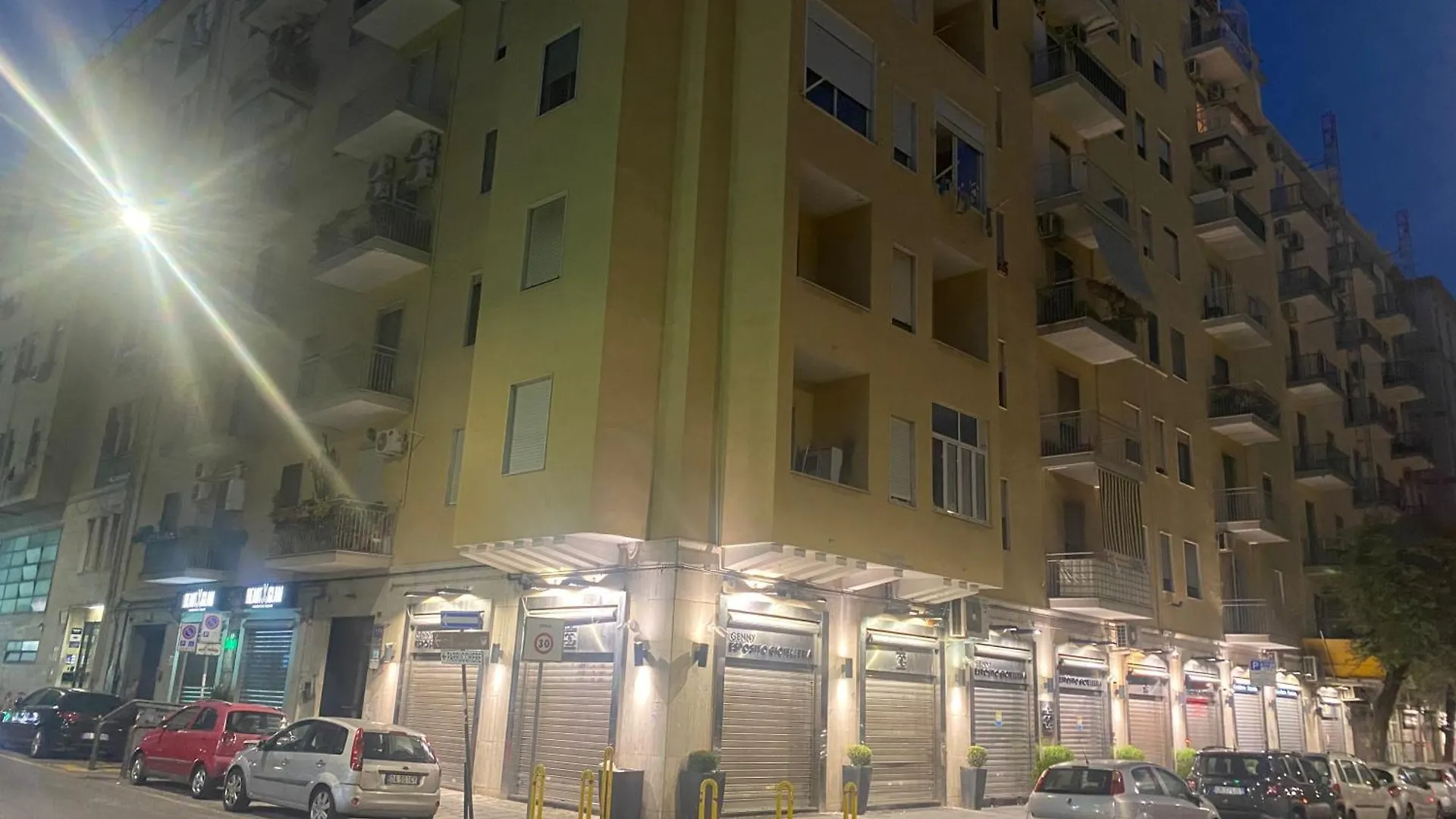 Appartamento Ricomincio Da Tre Napoli